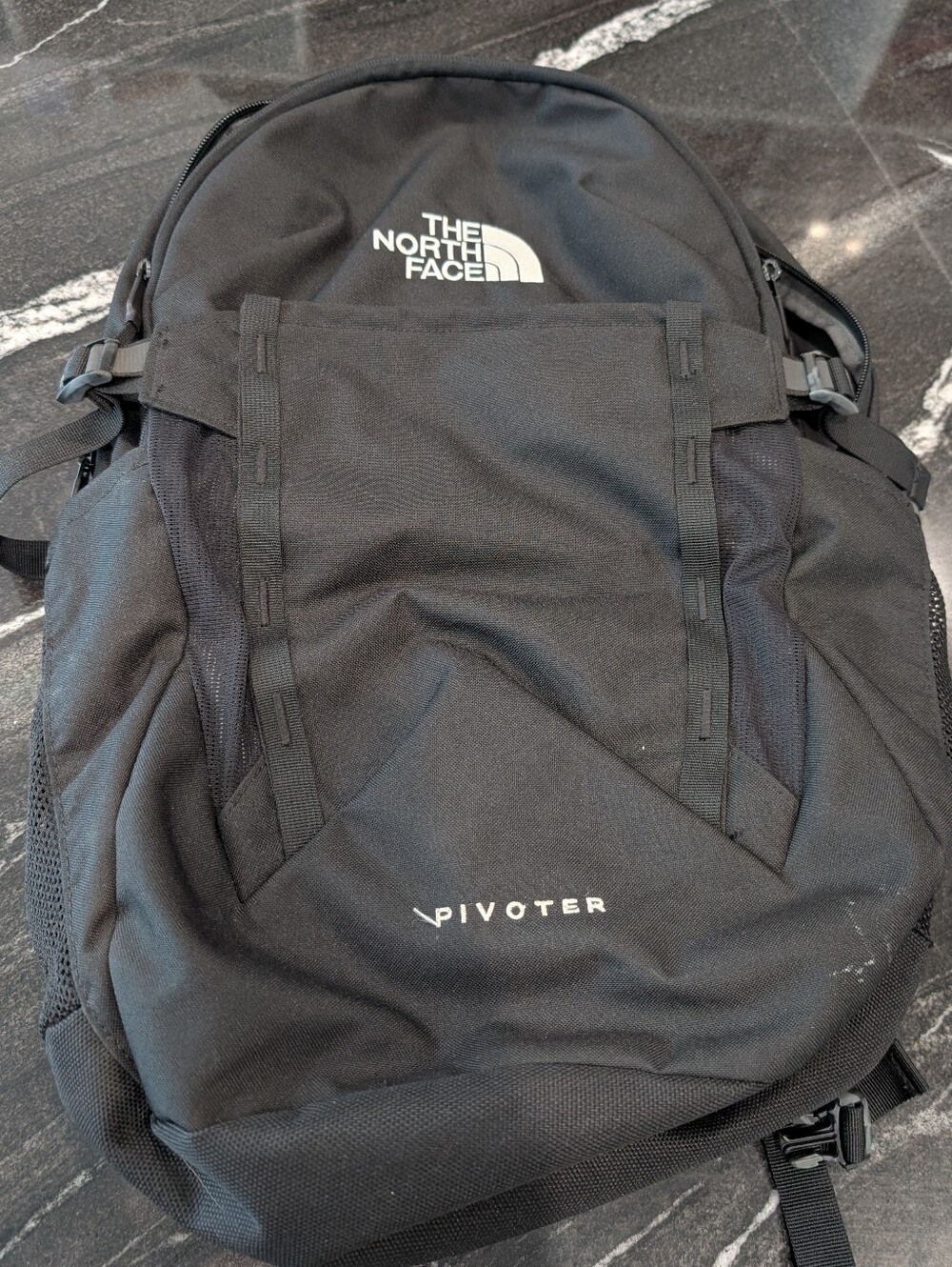 The North Face Pivoter Backpack - Black